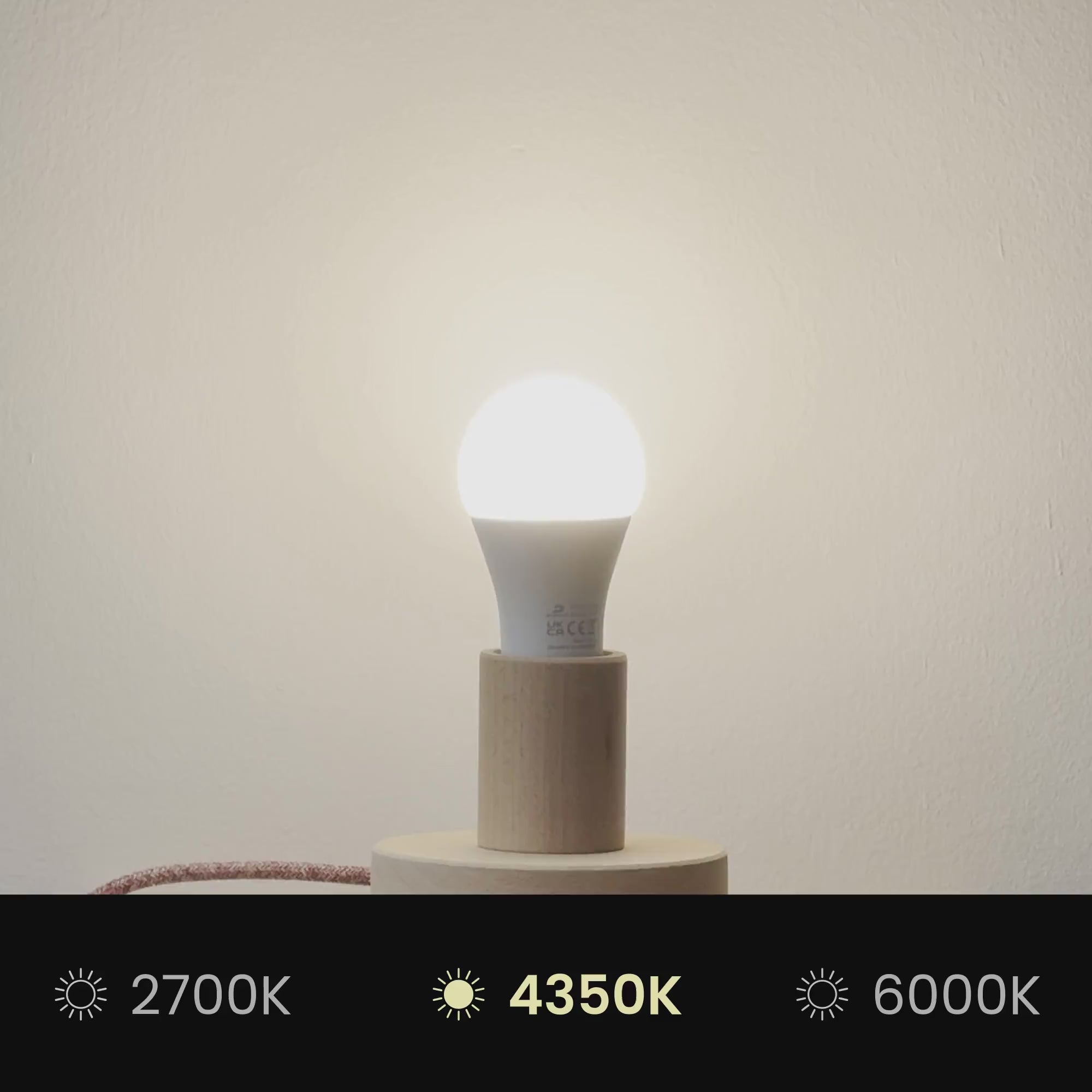 Ladda upp video: Lampskärm Impero S med E27-fattning för bordslampa eller vägglampa – Tillverkad i Italien – Teletta Azzurro Severo