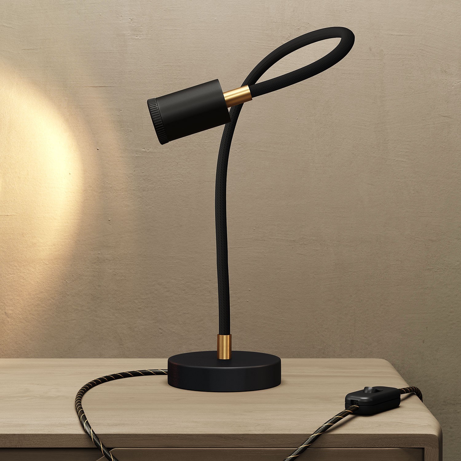Table Flex GU1d0 flexibel bordslampa med mini LED spotlight