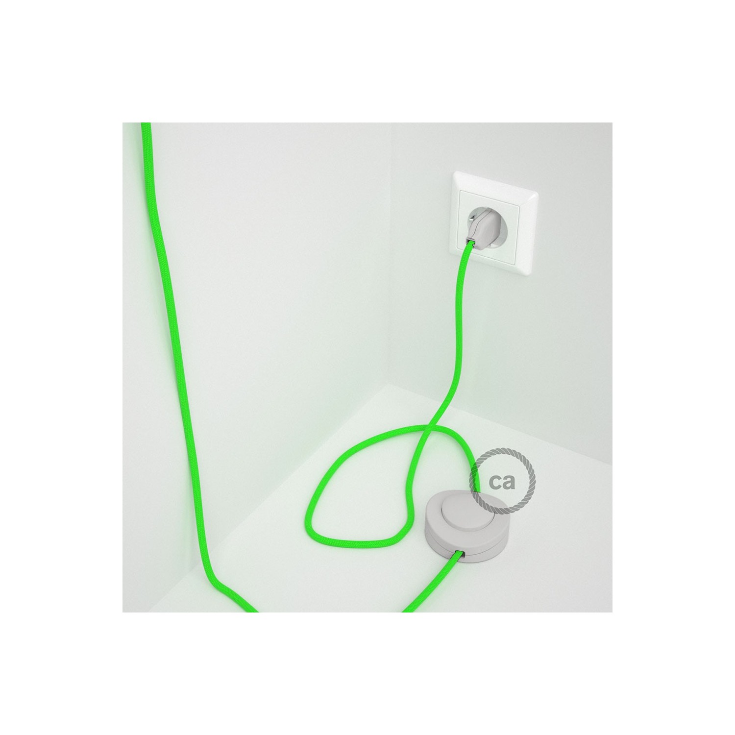 Sladdställ med fotströmbrytare, RF06 Grön Neon Viskos 3 m. Välj färg på strömbrytare och kontakt