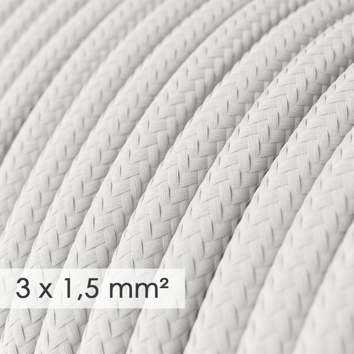 Grenuttag med textilkabel i Viskos RM01 Vit och Schuko-kontakt med komfortgrepp