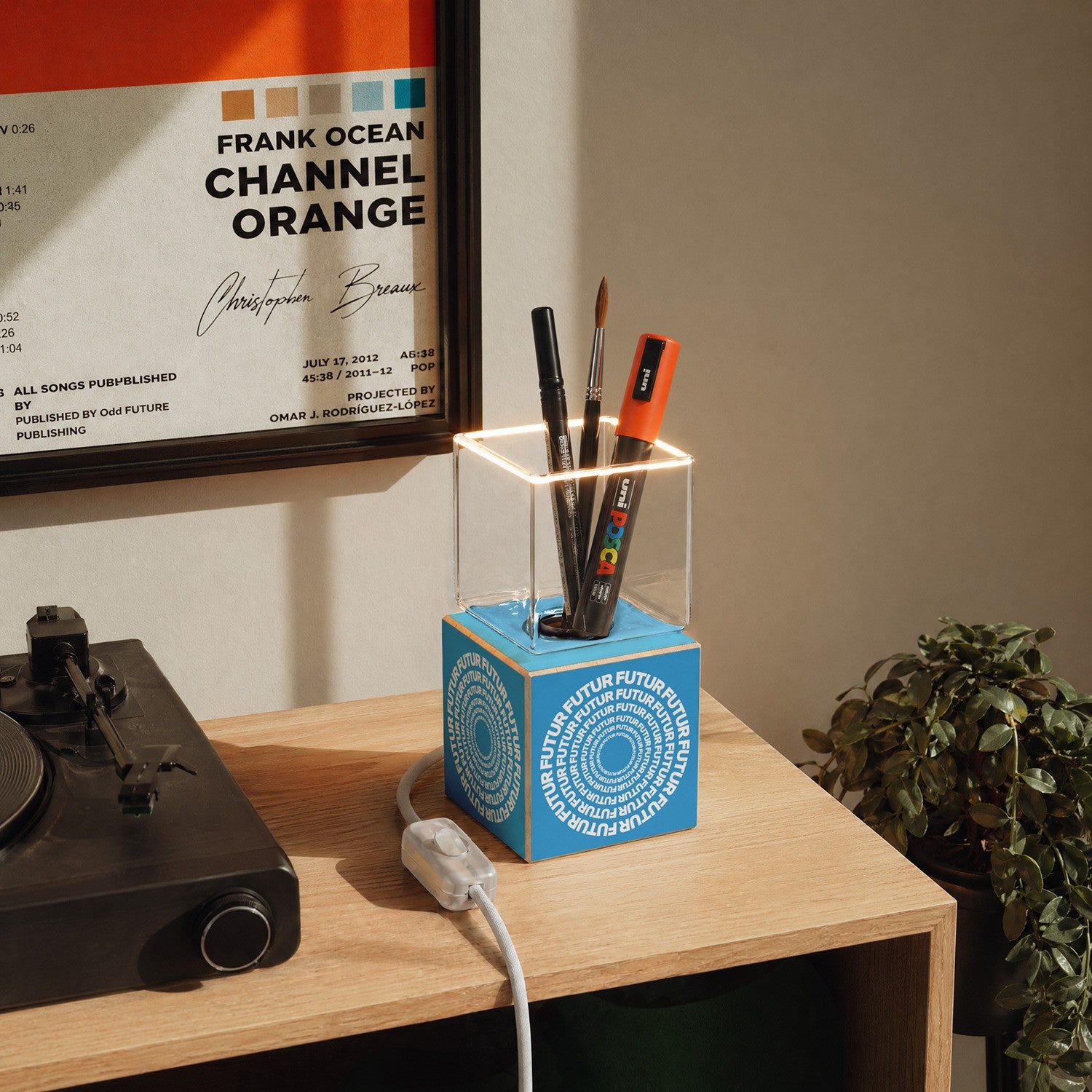 Lampada da tavolo Cubetto "Futur" con lampadina Ghost - Futur Festival