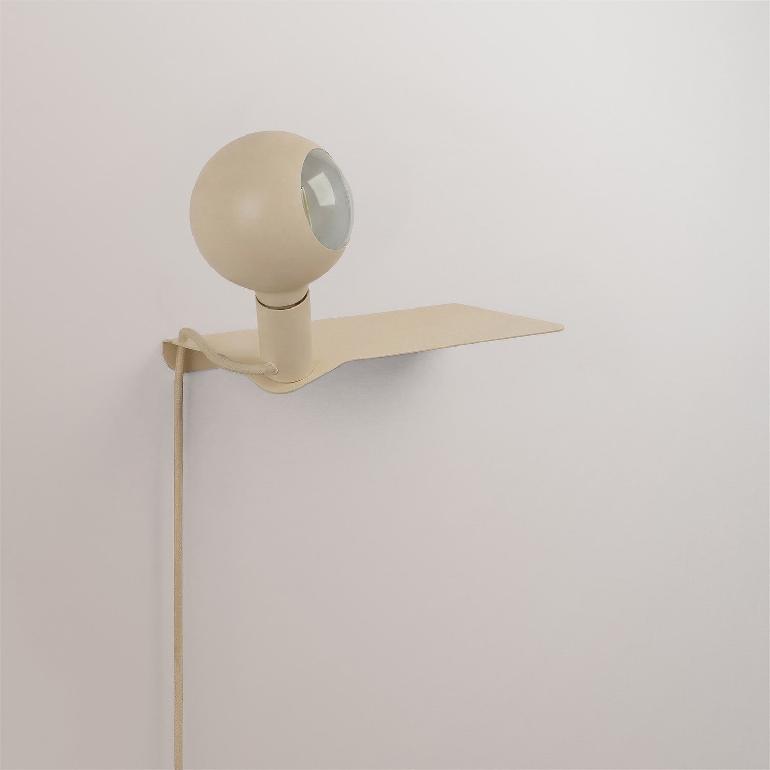 Combo Camo - Lampada con mensola - Panna - Creative Cables