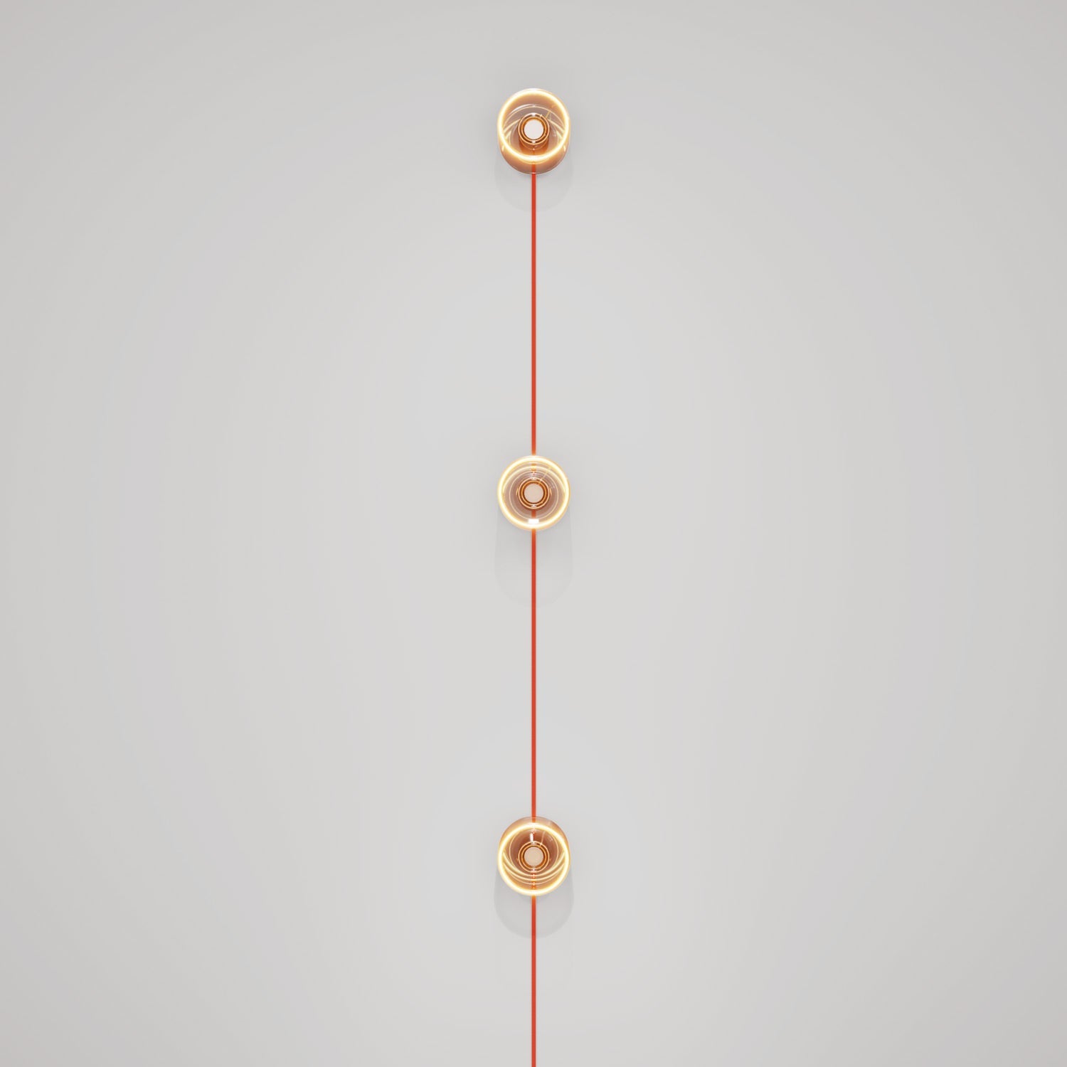 Lampada da parete Spostaluce con spina, 3 lampadine Ghost e cavo arancione