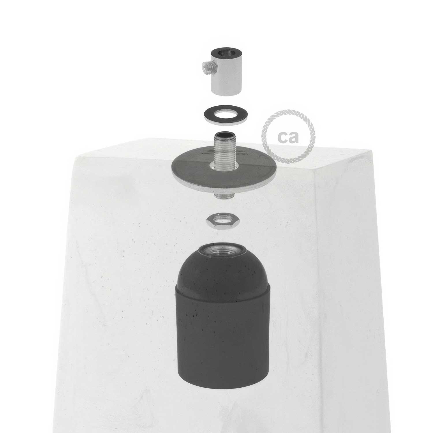 Paralume in cemento Prisma per lampada a sospensione, completo di serracavo e portalampada E27 - Cemento chiaro